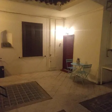 Lägenhet Monolocale Con Terrazzino Rom